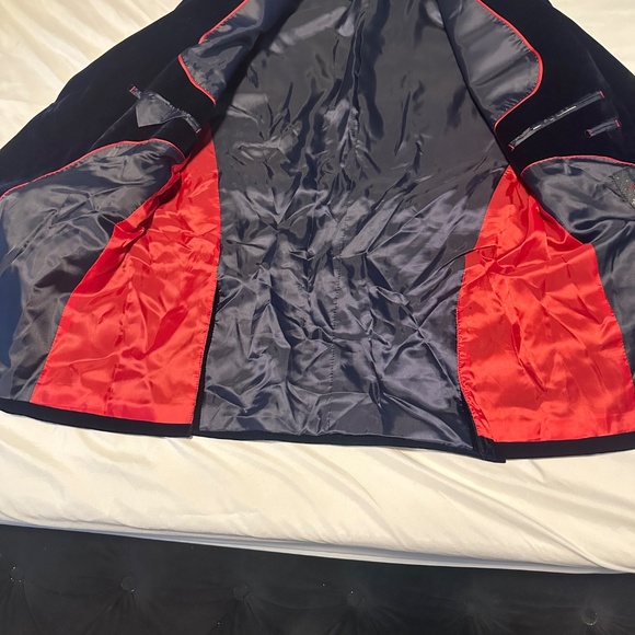 Men’s Velour Blazer - Picture 2 of 4